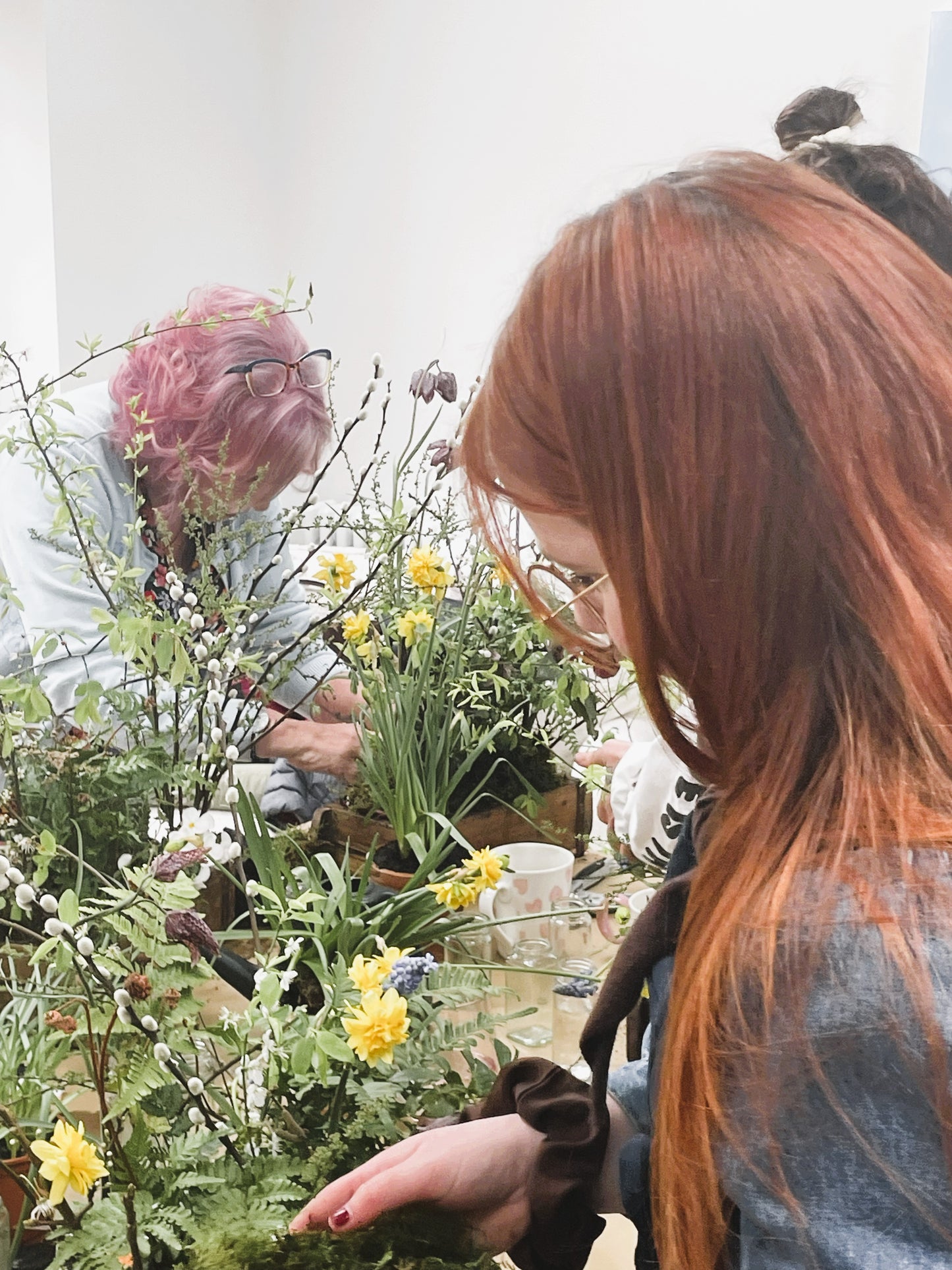 New Beginnings - a creative workshop celebrating art and nature at KLARA Art Studio
